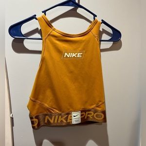 Nike pro top